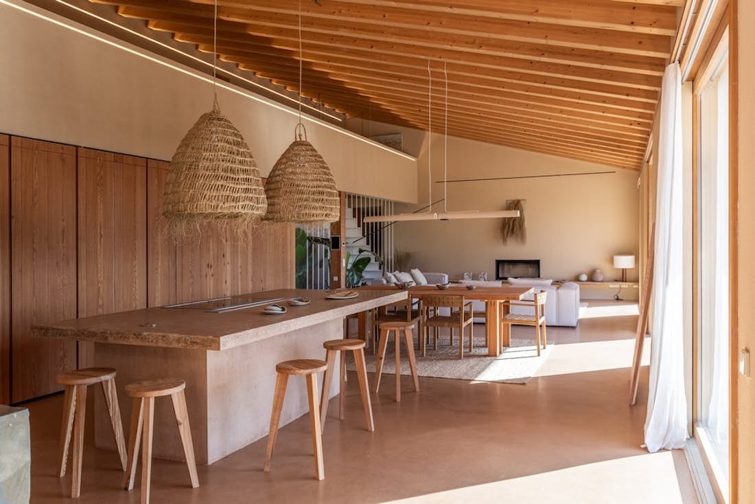 Mallorca accommodation - Vaca Azul  - Beautiful open plan dining room at mediterranean view Villa Vaca Azul in Mallorca