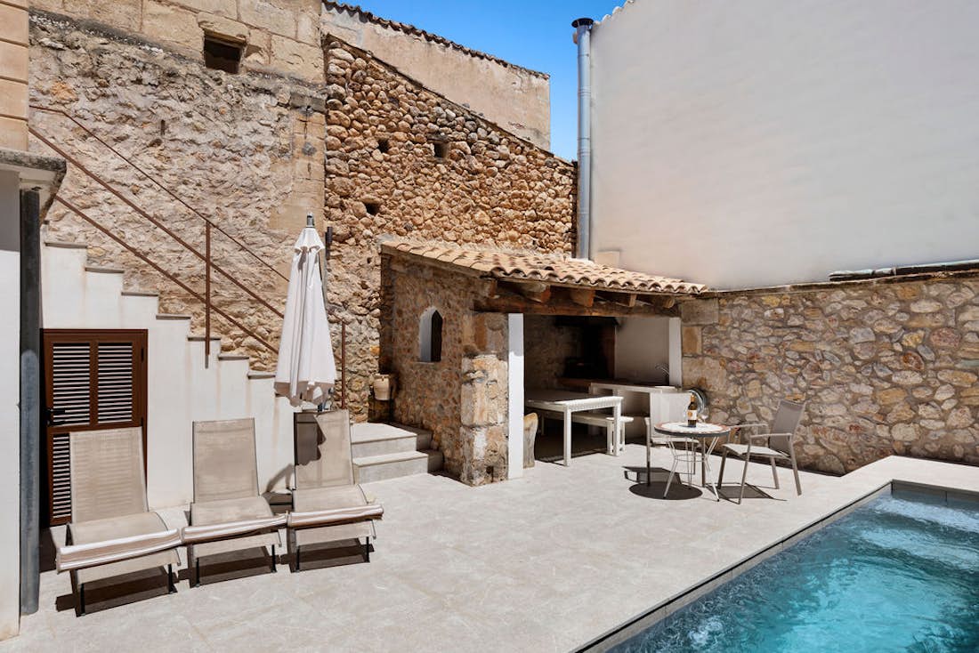 Accommodation - Pollença - Ca Na Rieres - Patio and swimming pool  - 1/2