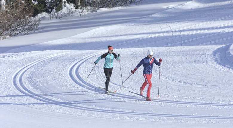 Cross-country skiers on the Peisey-Vallandry Nordic site