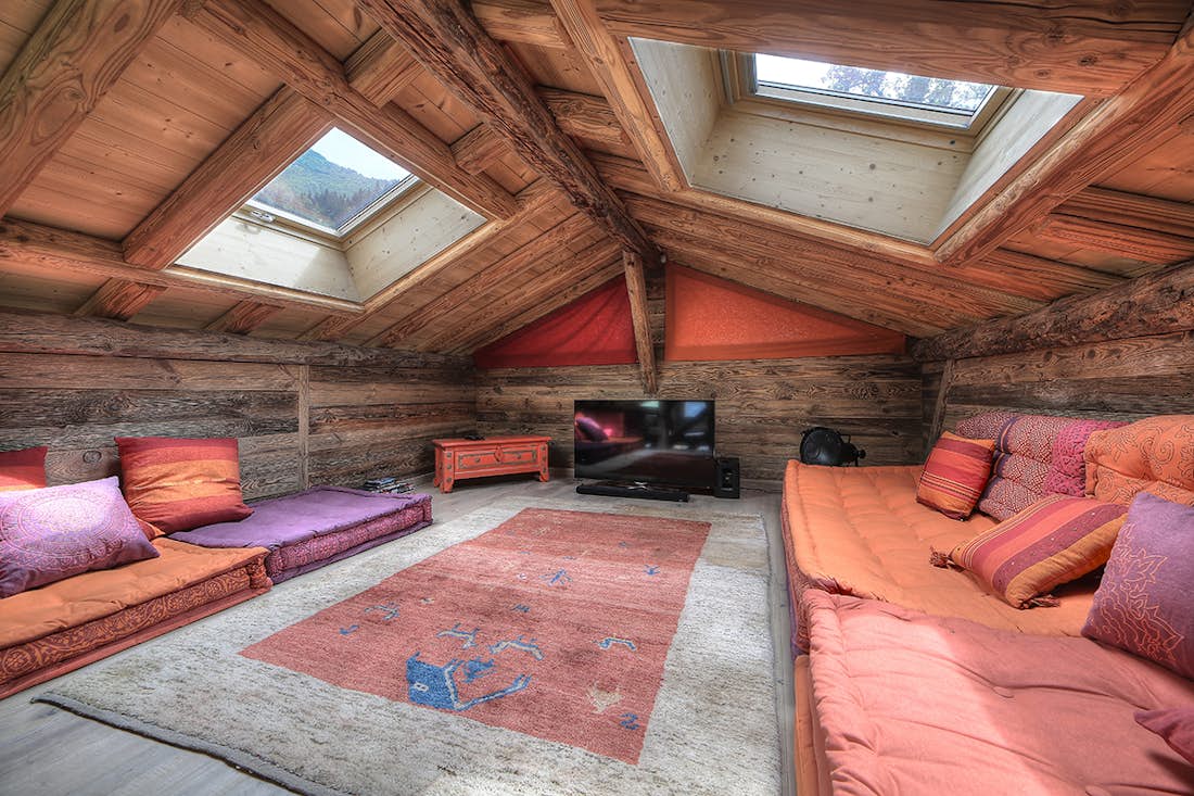 Accommodation - Chamonix - Chalet Dacite - Living room & TV room - 5/5