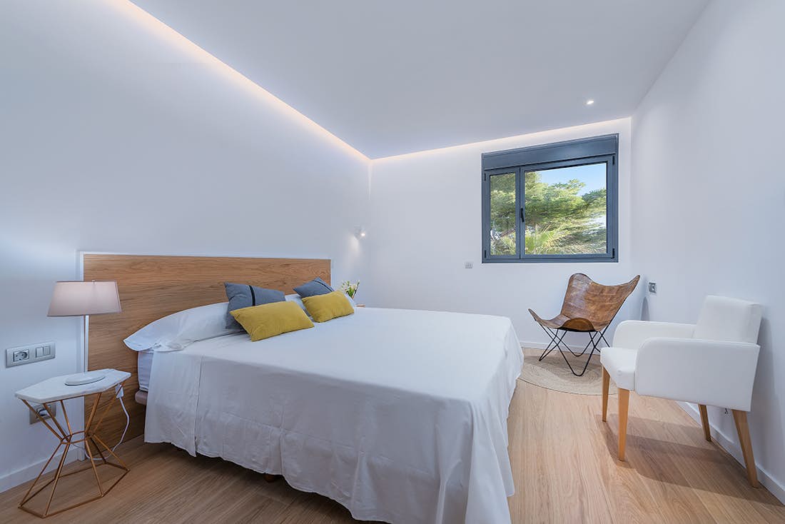 Cosy double bedroom landscape views family villa Sky Mallorca