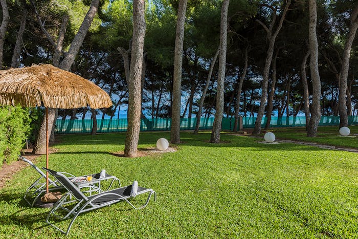 Grand jardin vue mer villa Mediterrania Mallorca