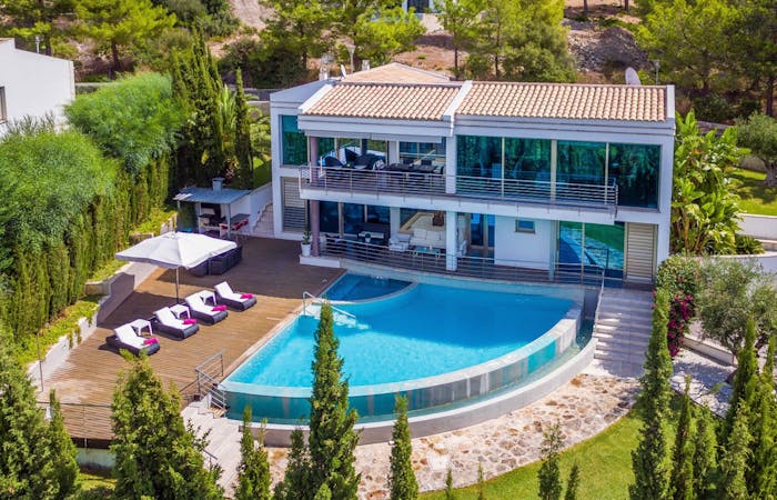 Grande terrasse vue sur la mer villa Seablue de luxe avec accès à la plage Mallorca