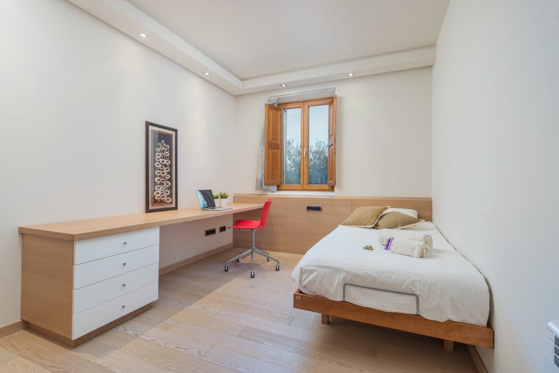 Mallorca accommodation - Villa Petit - Cosy bedroom for kids in family villa Petit in Mallorca