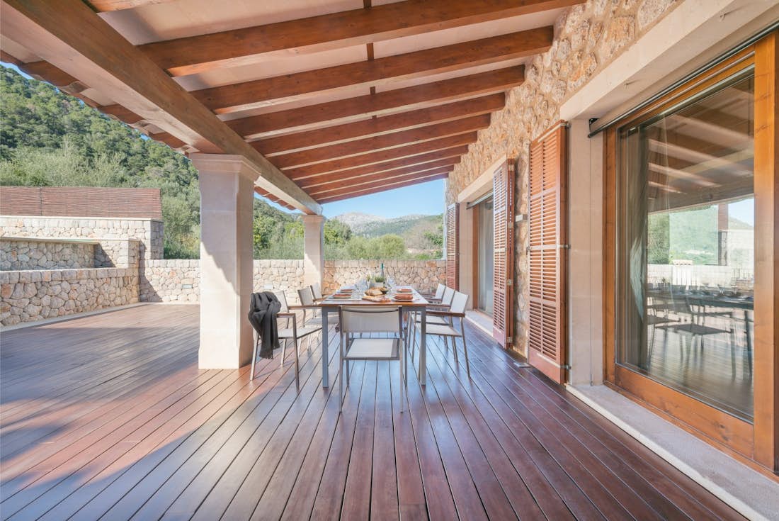Majorque location - Villa Petit - Large terrace with Mountain views villa Petit in Mallorca