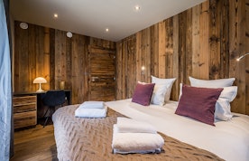 Luxury double ensuite bedroom ski in ski out chalet Moulin 1 Les Gets