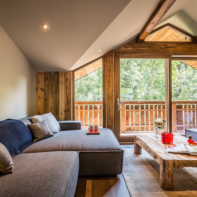 Les Gets accommodation - Chalet Moulin II - Alpine living room luxury comfy sofa family chalet Moulin 2 Les Gets