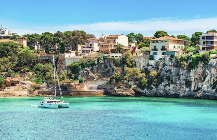 Porto Cristo, un pueblo pesquero en Mallorca 