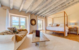Mallorca accommodation - Pollensa Golf  - Luxury double ensuite bedroom mediterranean view Villa Pollensa Golf Mallorca