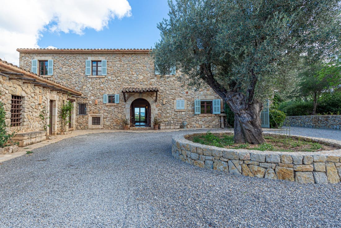 Majorque location - Pollensa Golf - Extérieur de l'immeuble Villa Pollensa Golf de luxe avec vues méditerranéennes à Mallorca