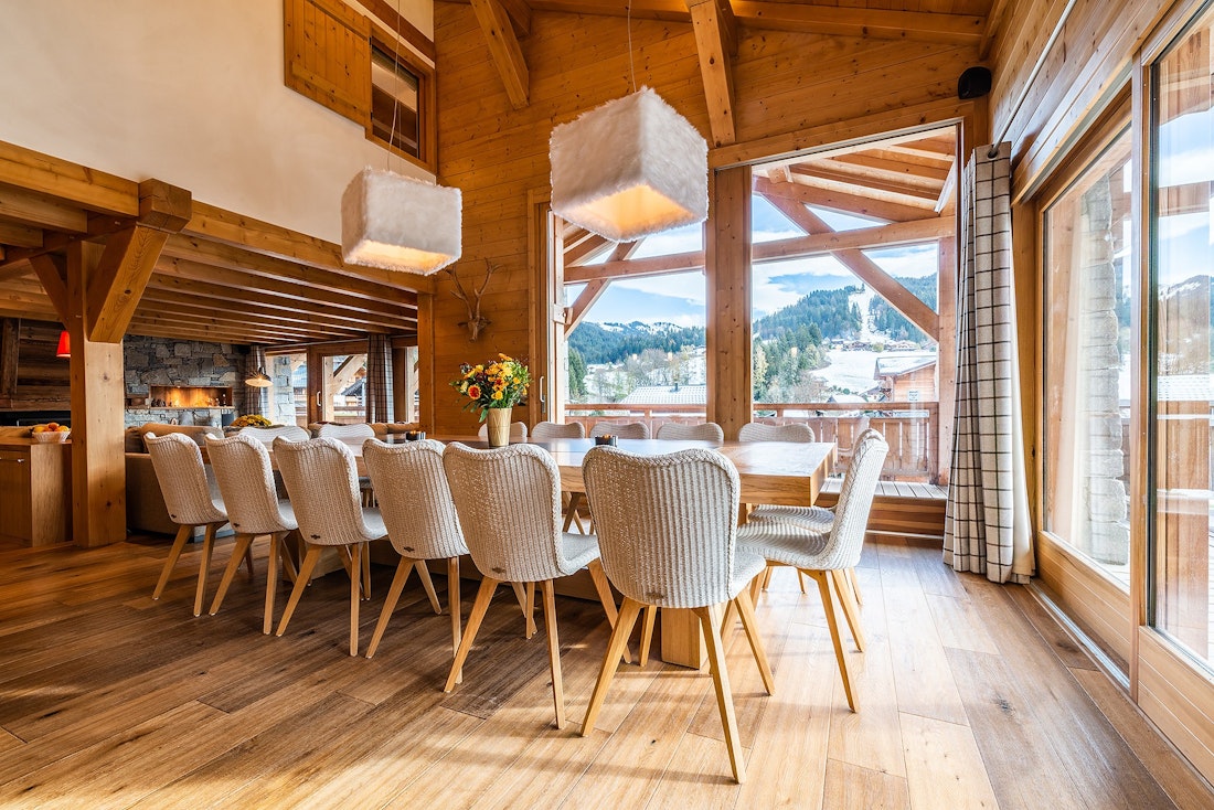 Spacious dining room luxury family chalet Abachi Les Gets