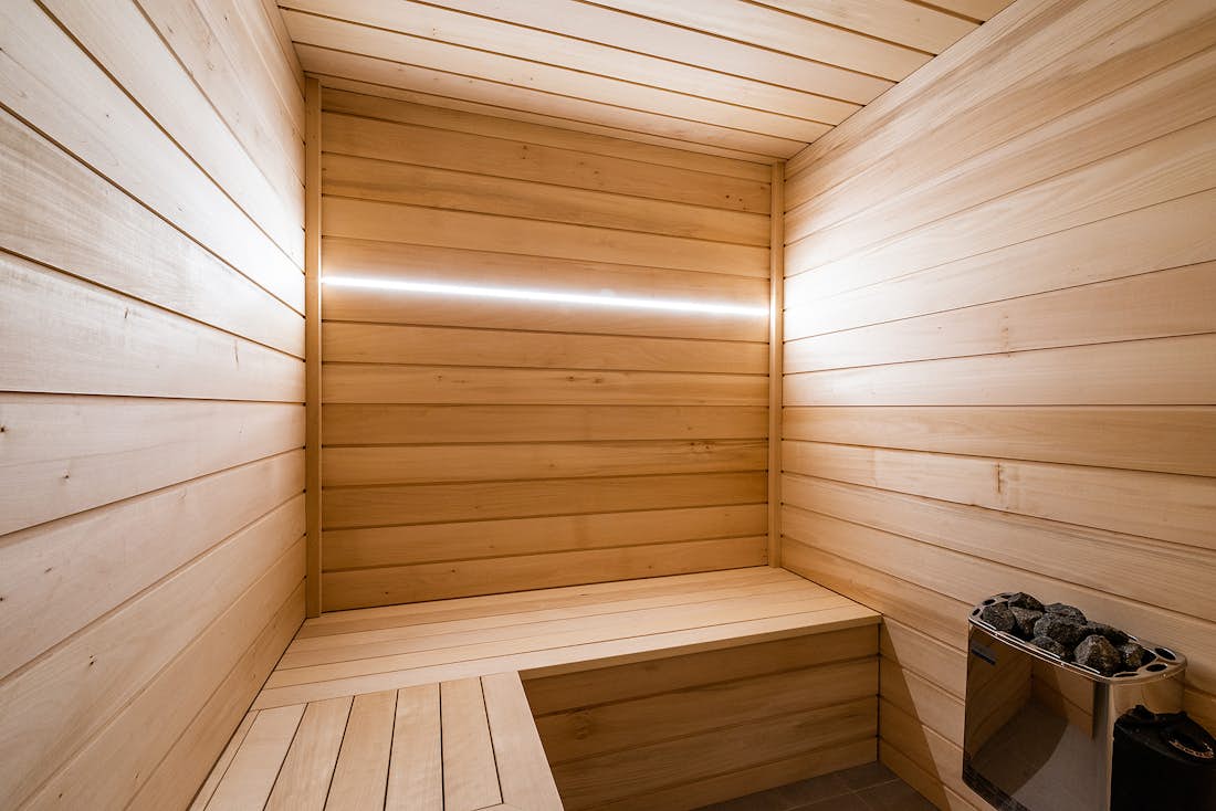 Private sauna with hot stones family apartment Eyong Chamonix
