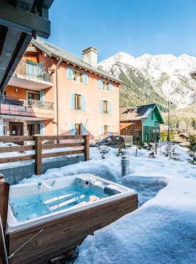 Chamonix accommodation - Chalet Douka - Wooden private sauna hot stones ski Chalet Douka Chamonix