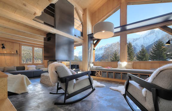 Chalet for 10 people in Chamonix | Emerald Stay
