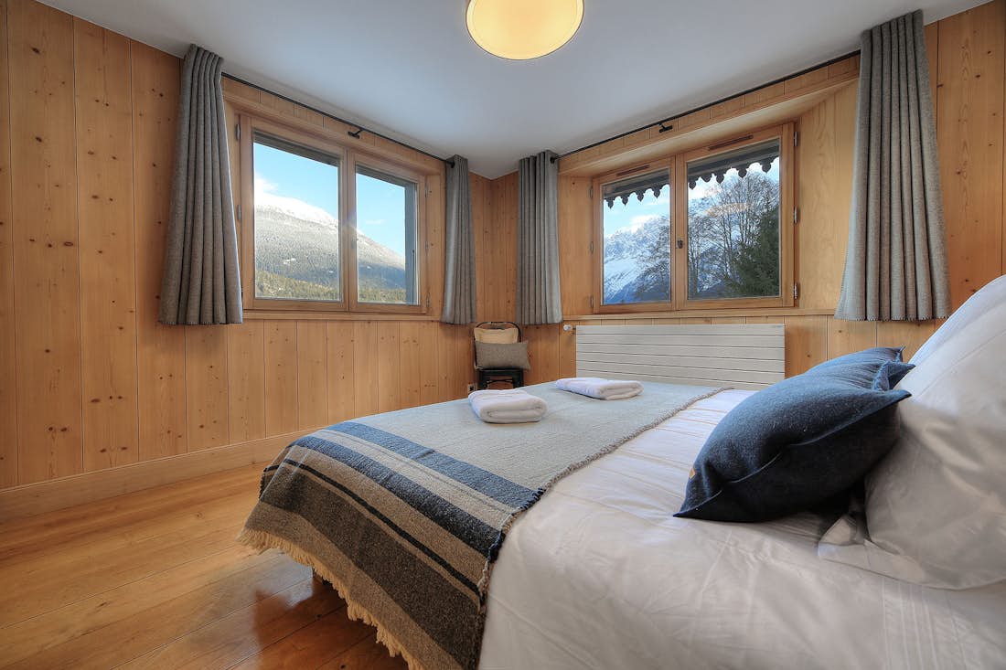 Accommodation - Les Houches - Chalet Amapa - Ensuite bedroom 2 - 2/3