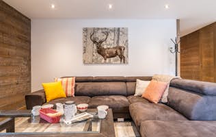 Morzine accommodation - Apartment Ourson - Alpine living room luxury ski apartment Ourson Morzine