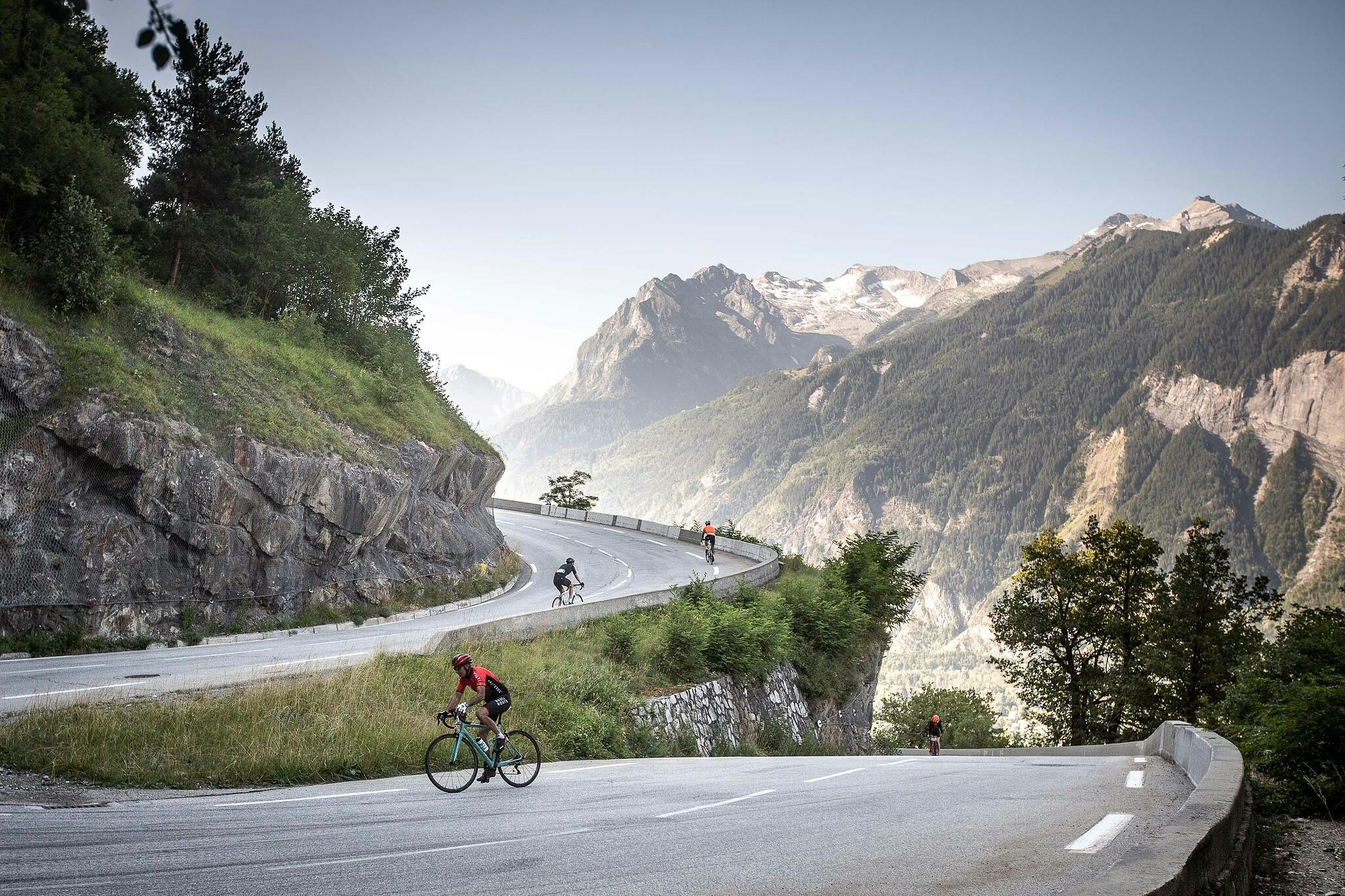 Cycling Alpe d'Huez Emerald Stay