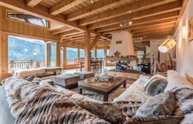 Alpine living room luxury family chalet Omaroo II Morzine