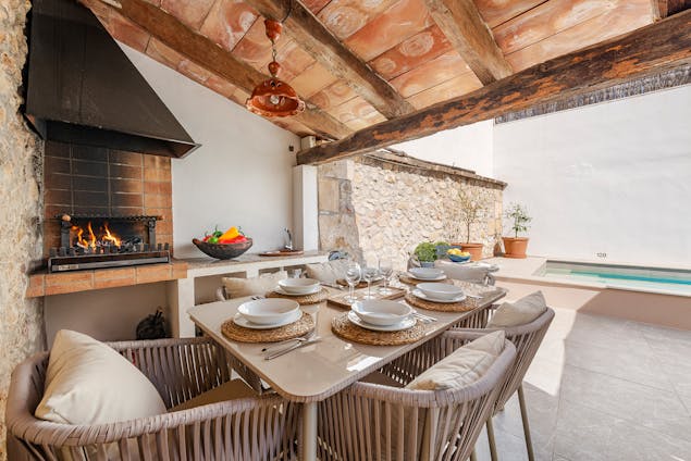 Alquiler de casa de pueblo Na Rieres en Pollensa Mallorca 1 Alquiler de casa de pueblo Na Rieres en Pollensa Mallorca