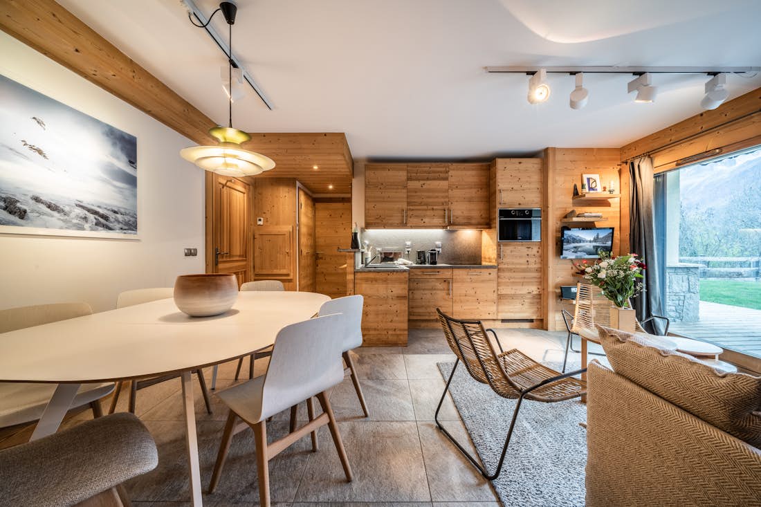 Chamonix location - Appartement Valvisons - Belle salle à manger ouverte dans l'appartement de luxe Valvisons ski aux Houches