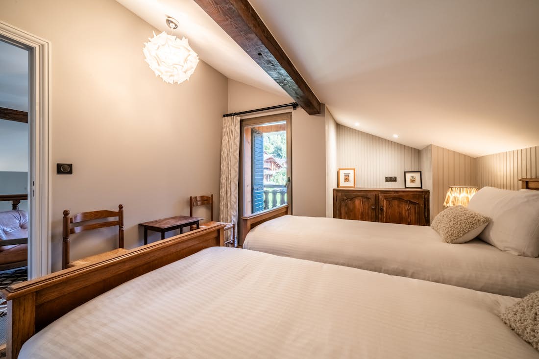 Morzine accommodation - Chalet La Rose de Clairiere  - 2 single double bedroom at family Chalet  La Rose en Clairiere  Morzine
