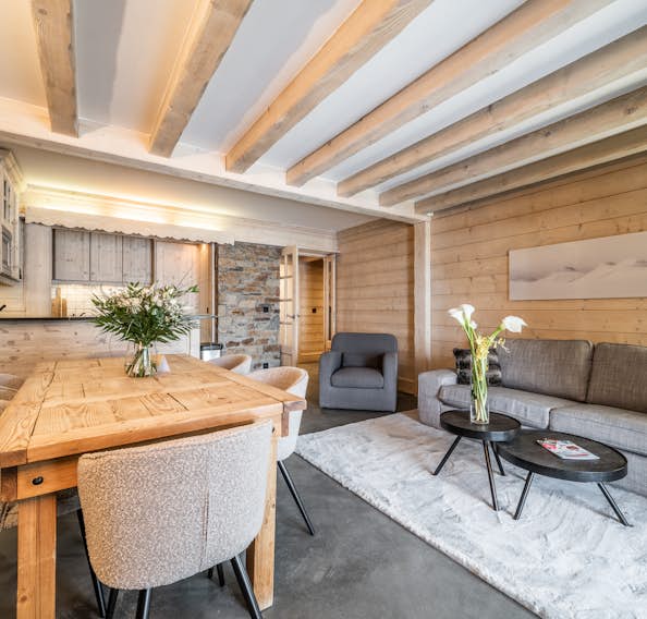 Charming open plan dining room landscape views ski in ski out apartment Mirador 1850 B Courchevel 1850