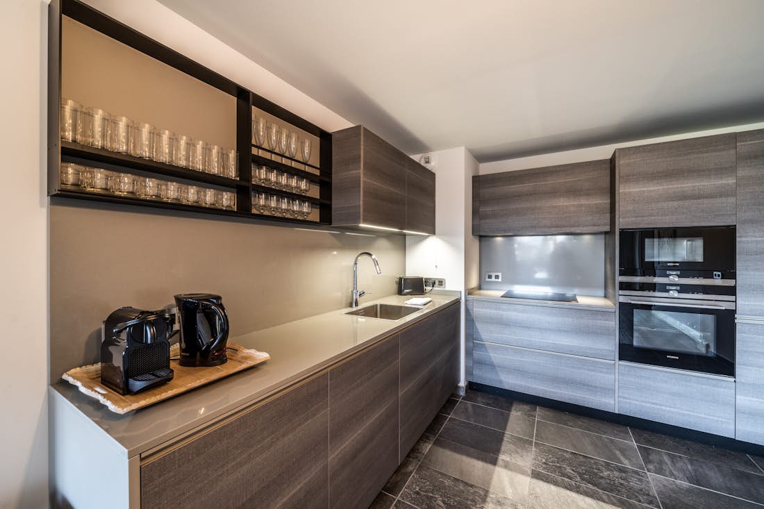 Comtemporary designed kitchen family apartment Cortirion Megeve