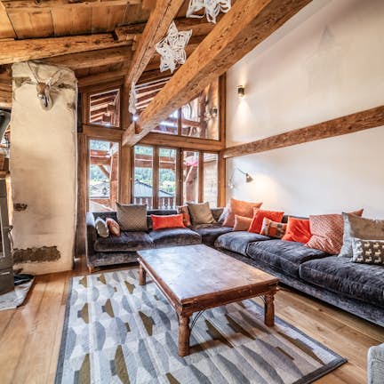Alpine living room luxury hot tub chalet La Ferme de Margot Morzine