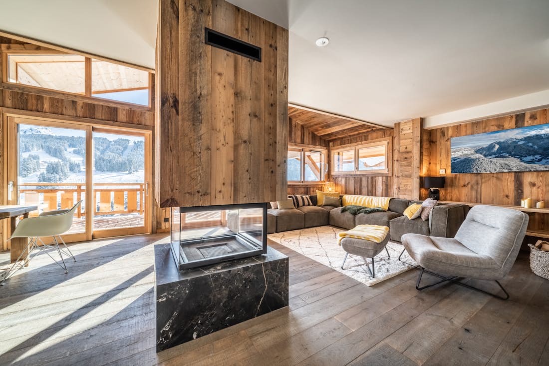 Spacious alpine living room mountain views chalet Floquet de Neu Les Gets