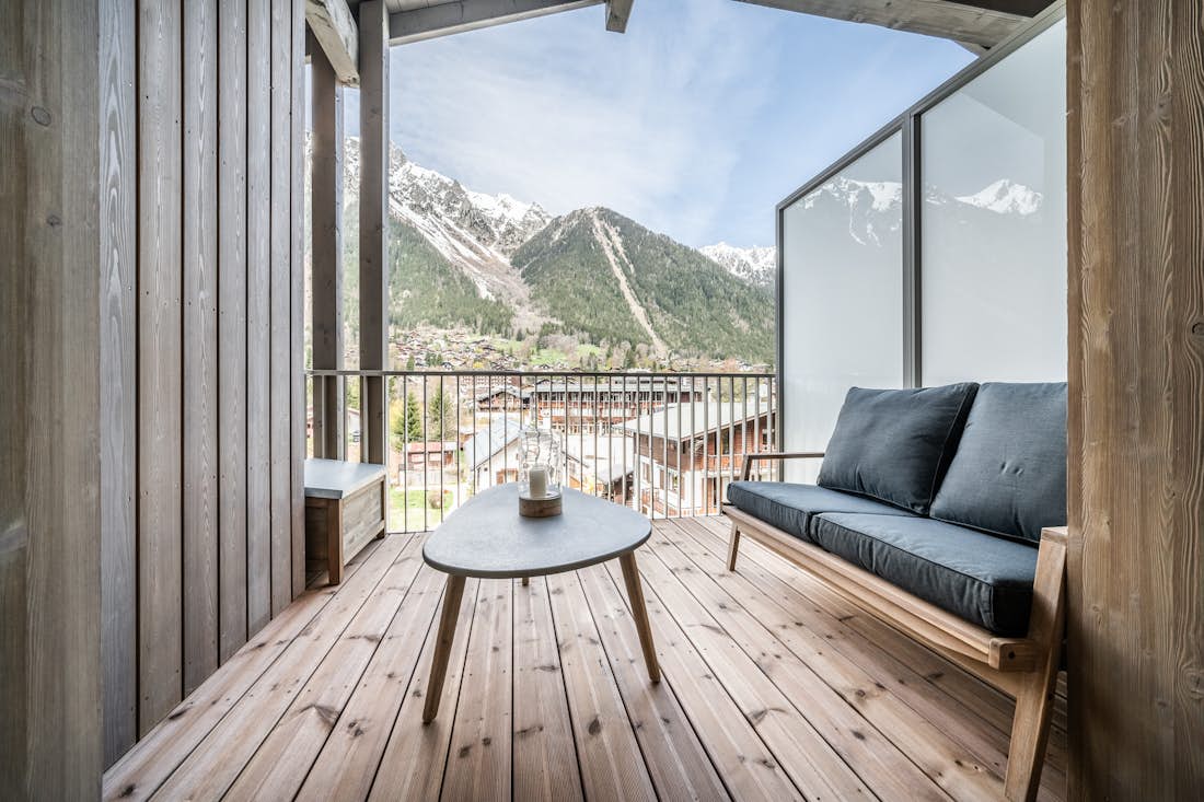 Chamonix accommodation - Apartment Kotibe - Outdoor terrace  with views at apartment Kotibe Chamonix