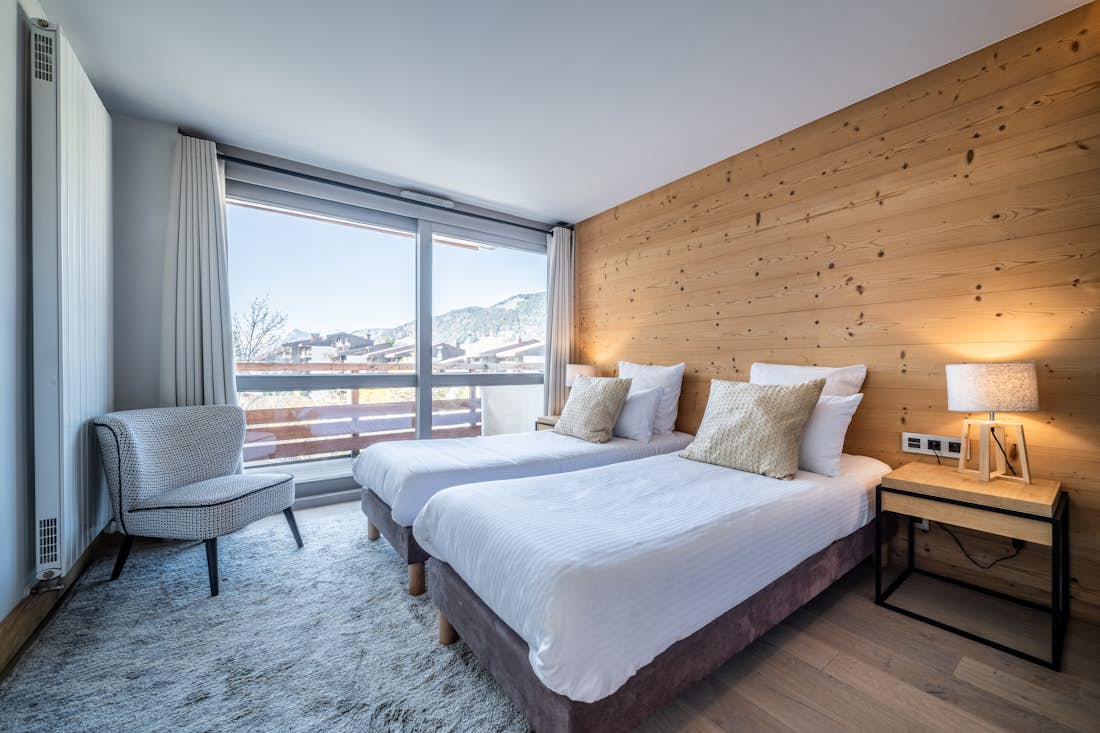 Megeve accommodation - Apartment Cortirion - Cosy double bedroom at mountain views apartment Cortirion in Megeve