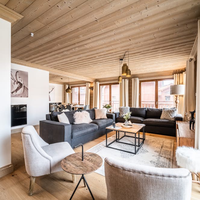 Courchevel accommodation - Apartment Cervino - Spacious alpine living room family apartment Cervino Courchevel Moriond