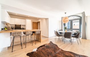 Chamonix accommodation - Apartment Le Gui - Comtemporary designed kitchen ski apartment Le Gui Chamonix
