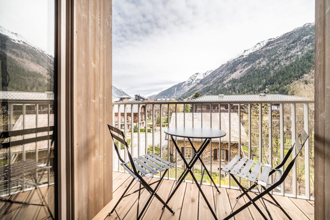 Chamonix accommodation - Apartment Kalmia - Outdoor terrace  with views at apartment Kalmia Chamonix