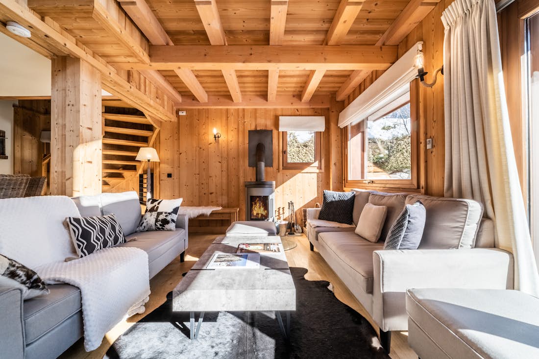 Chamonix accommodation - Chalet Olea  - Cosy alpine living room in family chalet Olea Chamonix