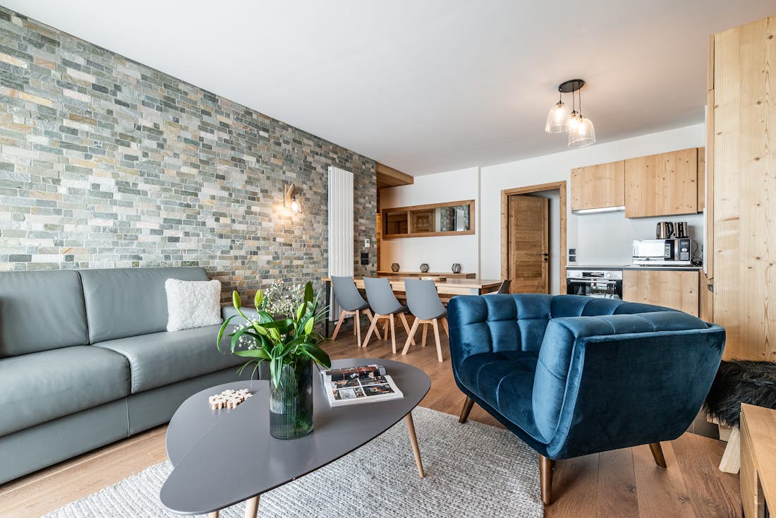 Alpe d’Huez location - Appartement Sorbus - Un salon élégant dans appartement de luxe Sorbus aux pieds des pistes à Alpe d'Huez