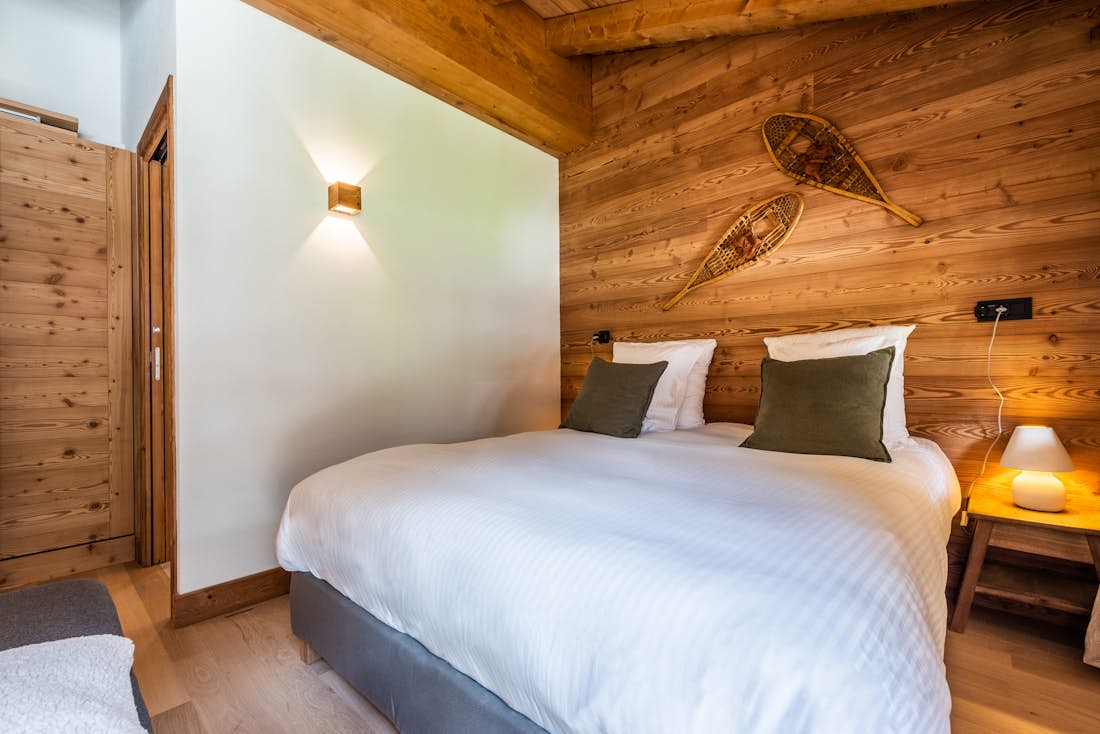 Chamonix accommodation - Apartment Celosia - Luxury double ensuite bedroom at family apartment Celosia Chamonix