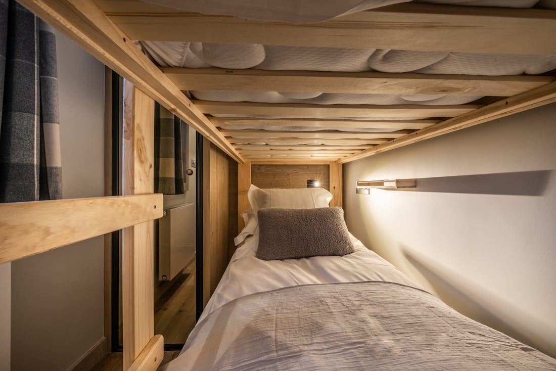 Jolie chambre moderne confortable pour enfants appartement de luxe aux pieds des pistes Adda Courchevel Village