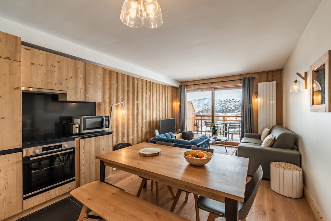 Modern living room luxury ski in ski out apartment Juglans Alpe d'Huez