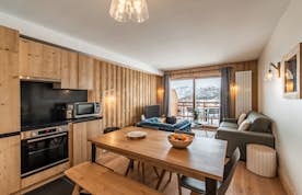 Alpe d’Huez accommodation - Apartment Juglans - Modern living room luxury ski in ski out apartment Juglans Alpe d'Huez
