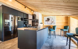 Les Gets accommodation - Apartment Tahoe - Comtemporary designed kitchen ski apartment Tahoe Les Gets