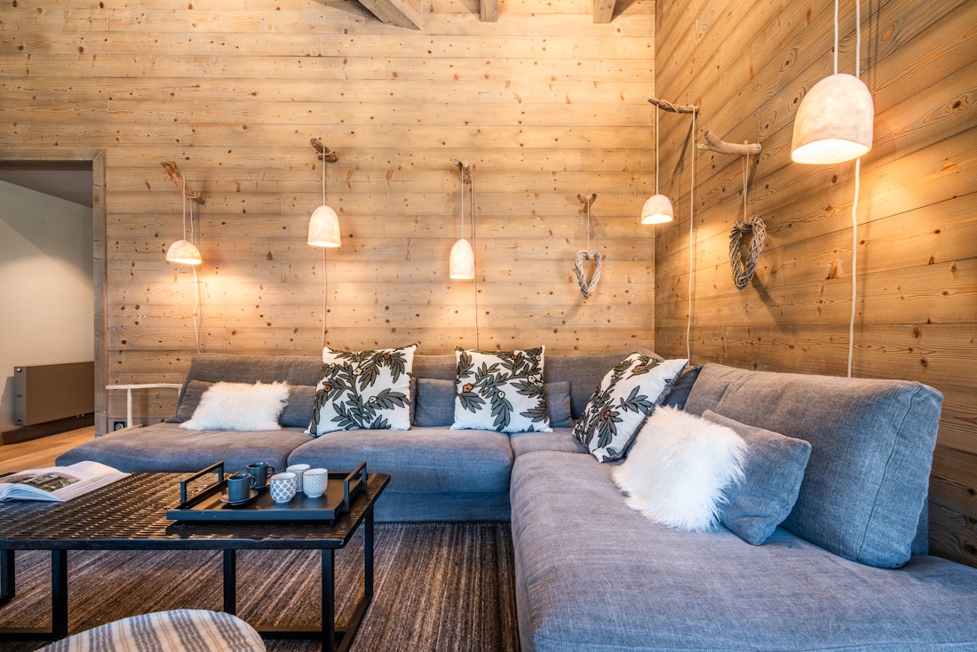 Large alpine living room family apartment Merbau Les Gets