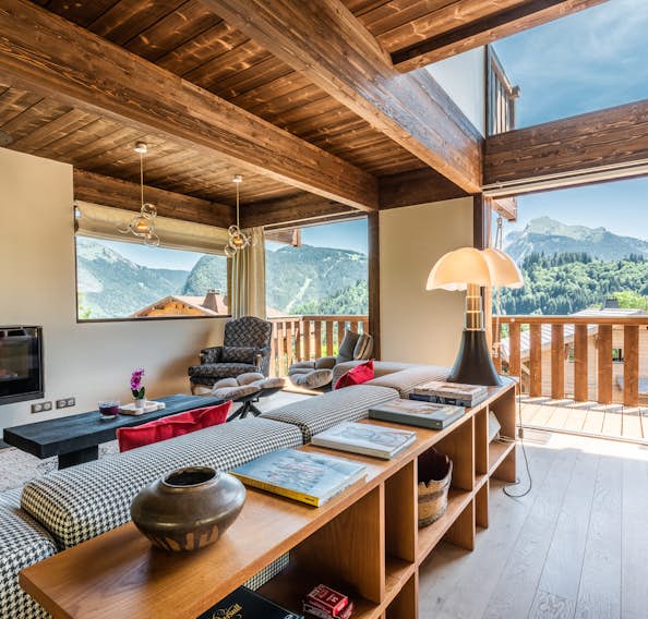 Spacious alpine living room family chalet Cipolin La Cote d'Arbroz