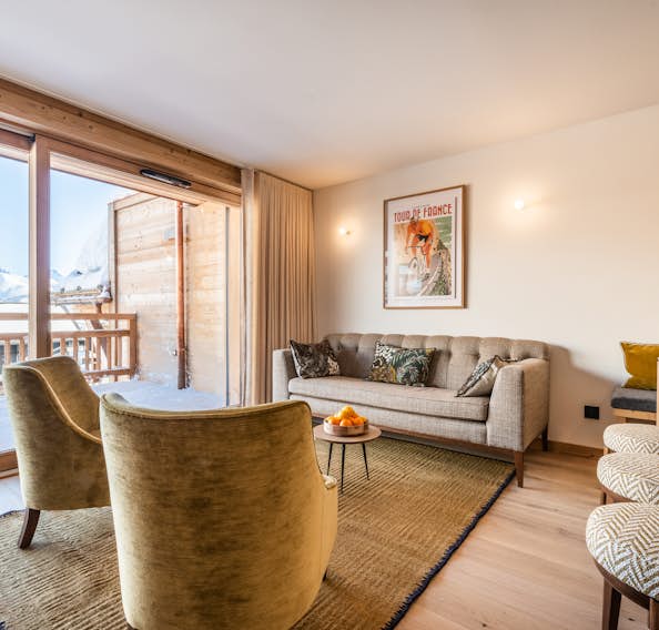 Alpe d’Huez location - Appartement Sipo - Spacieux salon élégant appartement de luxe aux pieds des pistes Sipo Alpe d'Huez