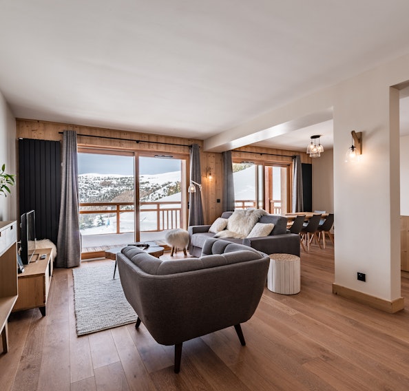Living room in luxury ski apartment Fagus Alpe d'Huez