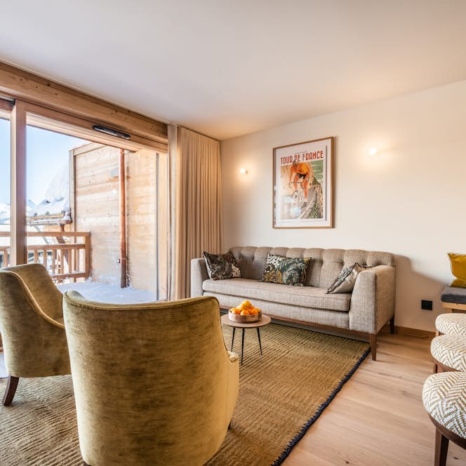 Alpe d’Huez accommodation - Apartment Sipo - Spacious alpine living room ski in ski out apartment Sipo Alpe d'Huez