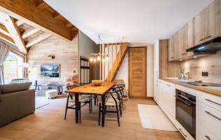 Chamonix accommodation - Apartment Celosia - Fully-equipped modern kitchen Celosia accommodation Chamoni