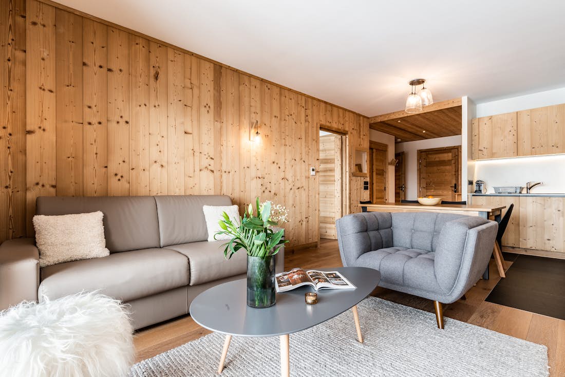 Alpe d’Huez accommodation - Apartment Thuja - Contemporary living room with light in luxury ski in ski out apartment Thuja in Alpe d'Huez
