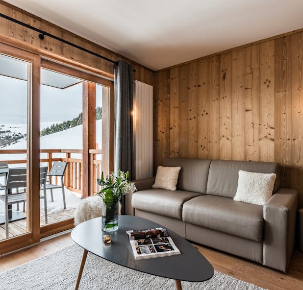 Alpe d’Huez accommodation - Apartment Thuja - Alpine living room luxury ski in ski out apartment Thuja Alpe d'Huez
