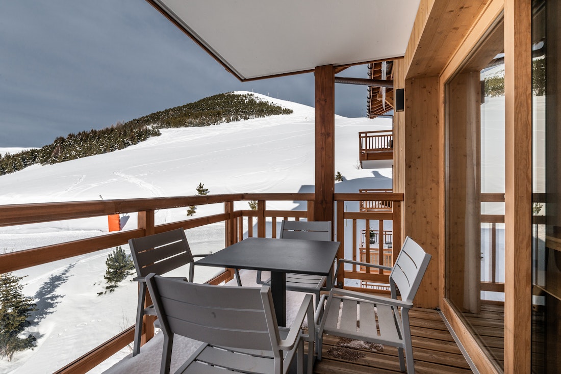 Grande Terrasse vue sur les pistes appartement de luxe Fagus Alpe d'Huez
